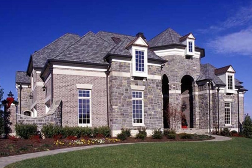 4-Bedroom, 4041 Sq Ft European Home Plan - 106-1167 - Main Exterior
