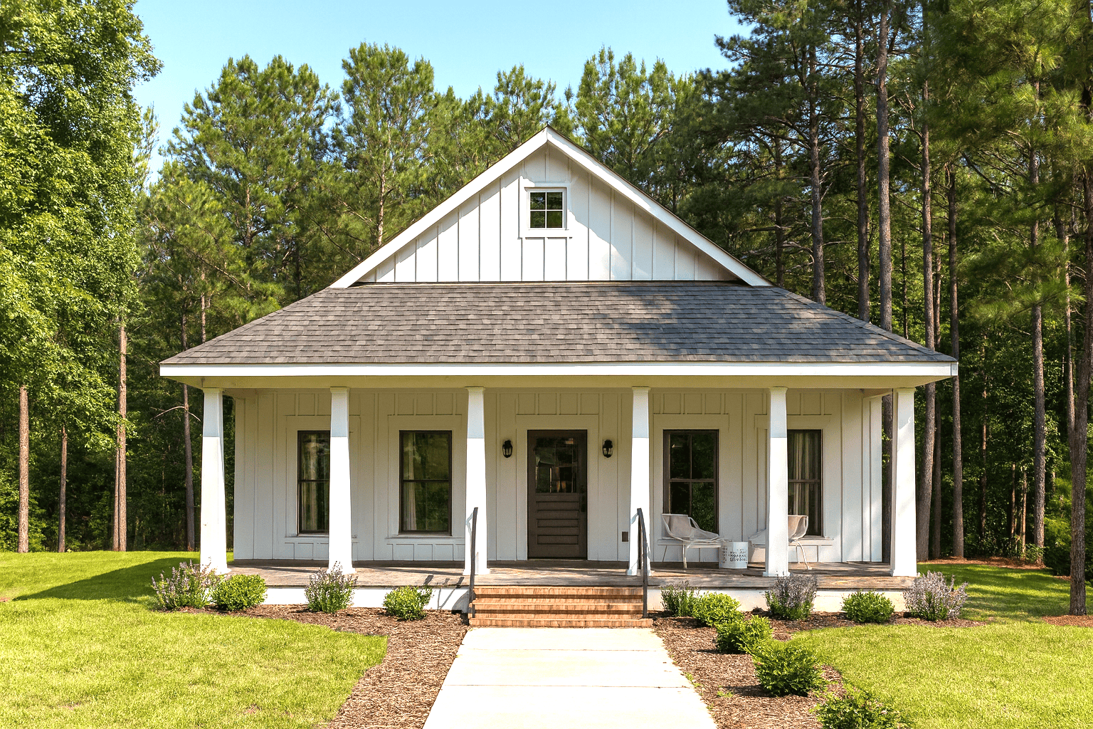 2-Bedroom, 890 Sq Ft Bungalow Home - Plan #123-1109 - Main Exterior