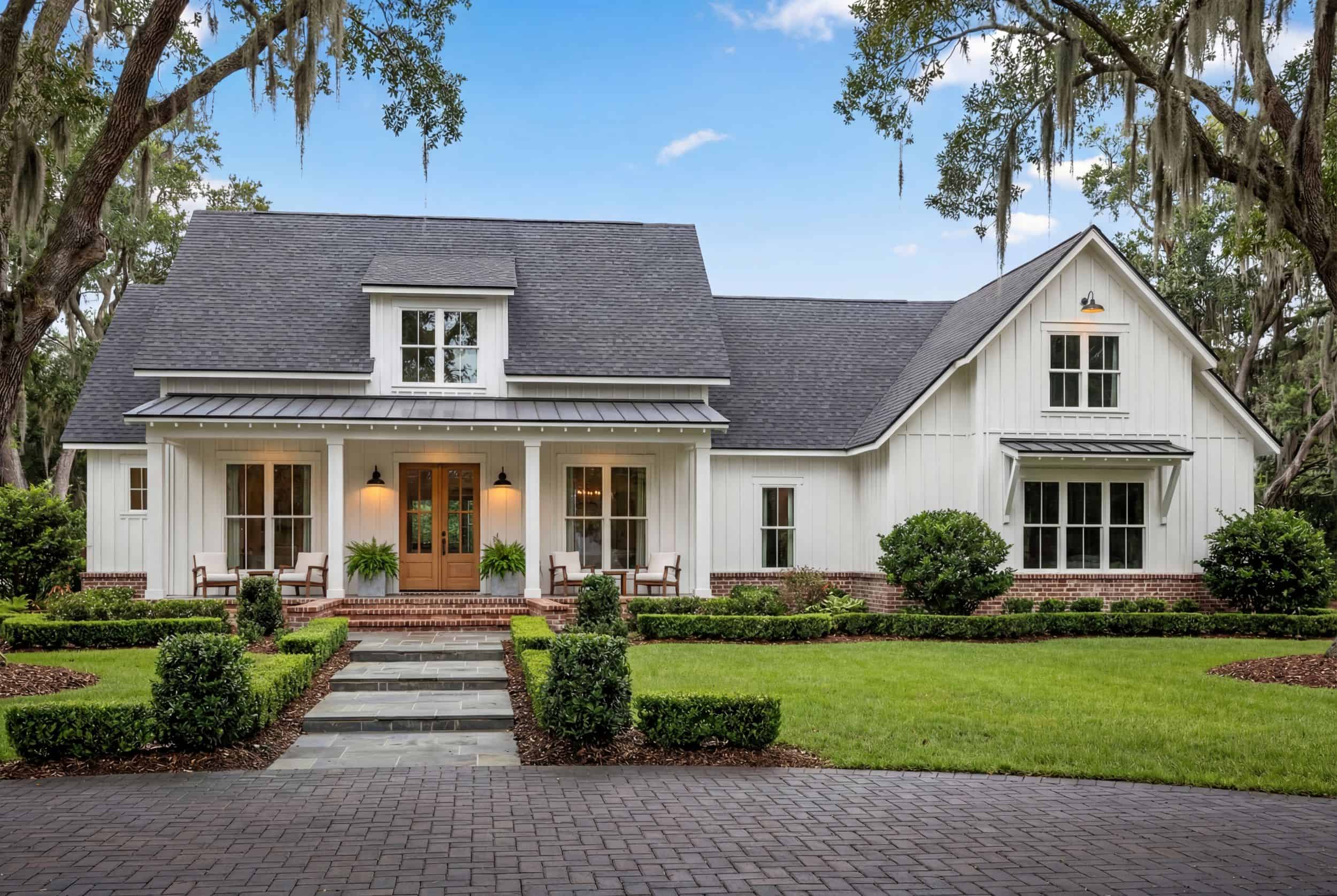 4-Bedroom, 2686 Sq Ft Country Home - Plan #142-1169 - Main Exterior