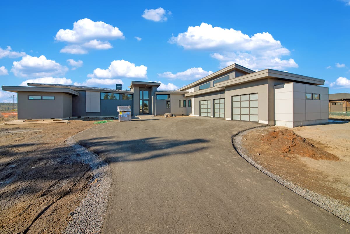 4-Bedroom, 3838 Sq Ft Contemporary Style House- Plan #202-1033 - Front Exterior