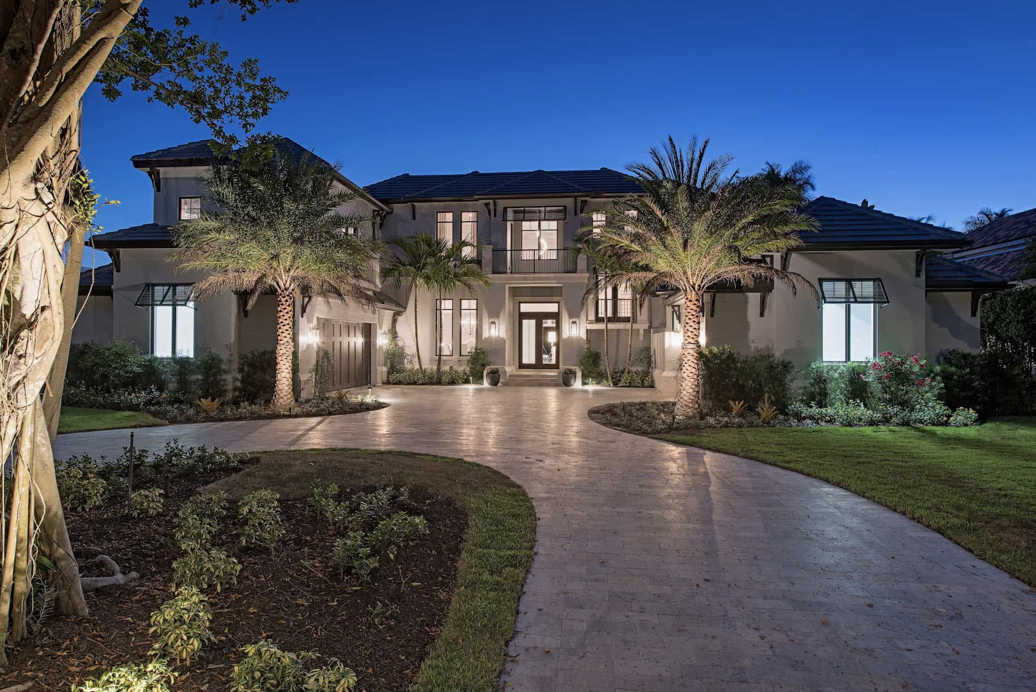 6-Bedroom, 7395 Sq Ft California-Inspired Luxury Home Plan - 219-1016 - Main Exterior