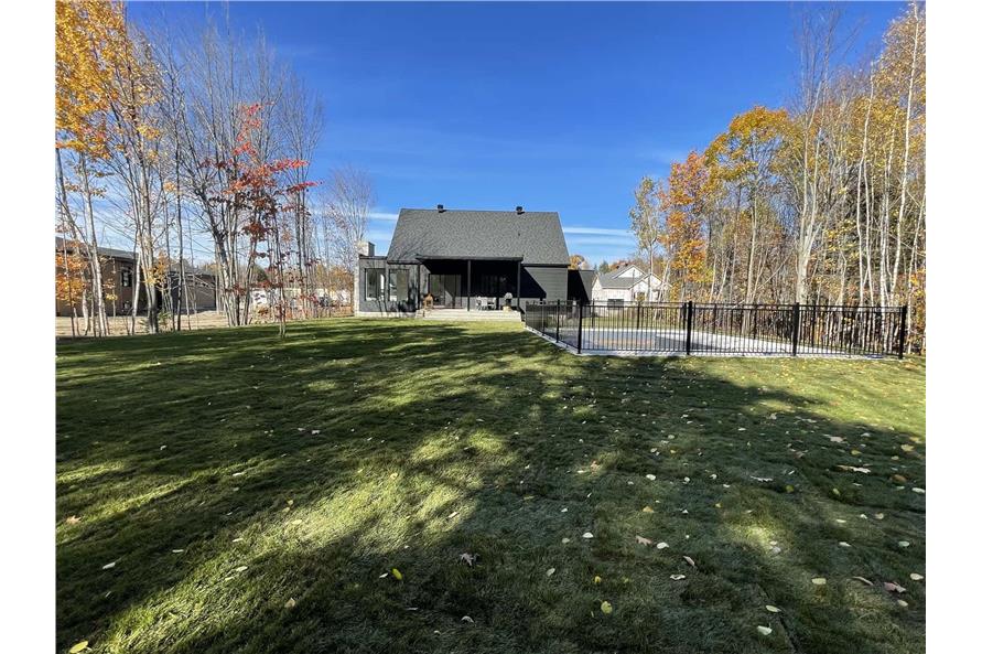 Rear View of this 3-Bedroom,1678 Sq Ft Plan -126-1981