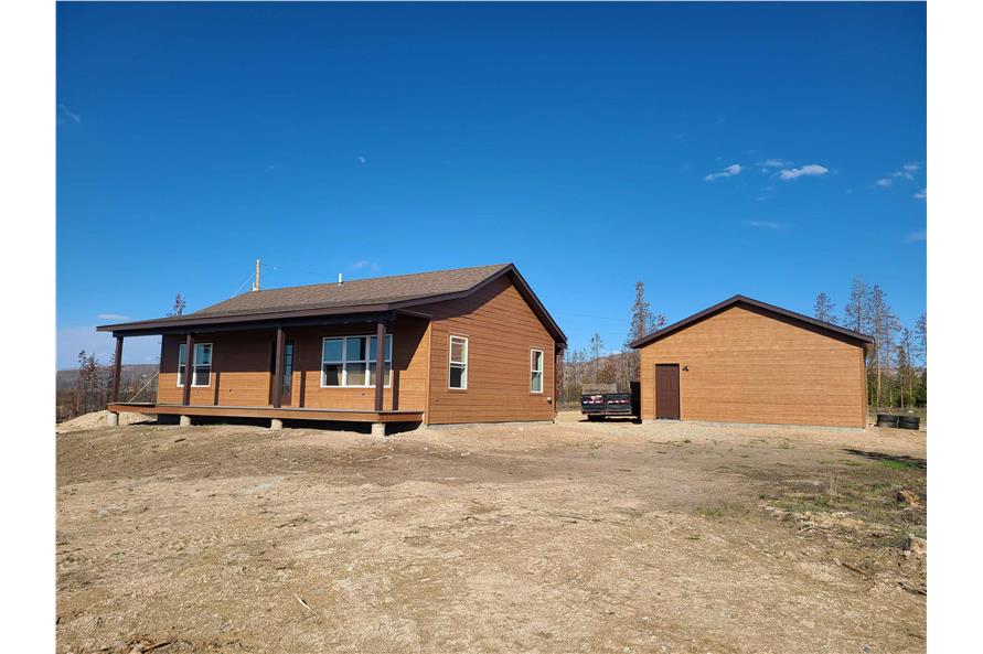 Front View of this 2-Bedroom,1000 Sq Ft Plan -196-1088