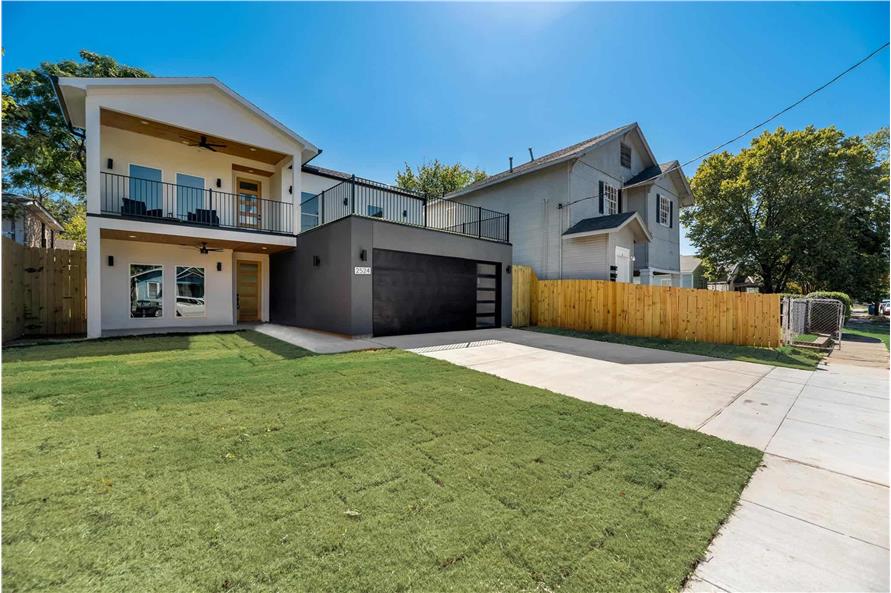 Left Side View of this 4-Bedroom,2451 Sq Ft Plan -223-1021