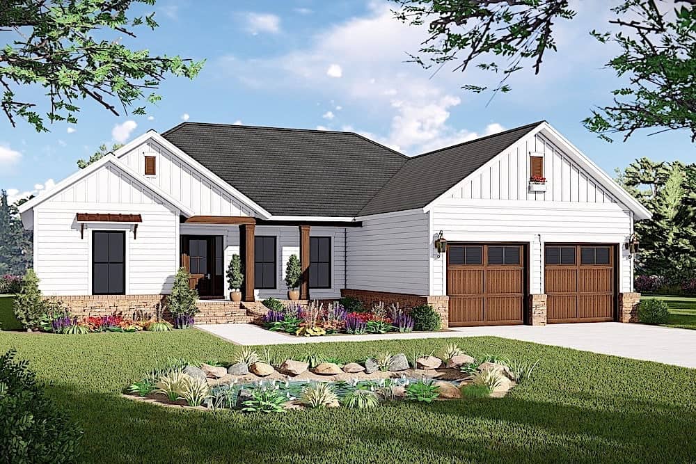 3-Bedroom, 1,600 Sq Ft Ranch house Plans with Split Bedroom Layout - #141-1316